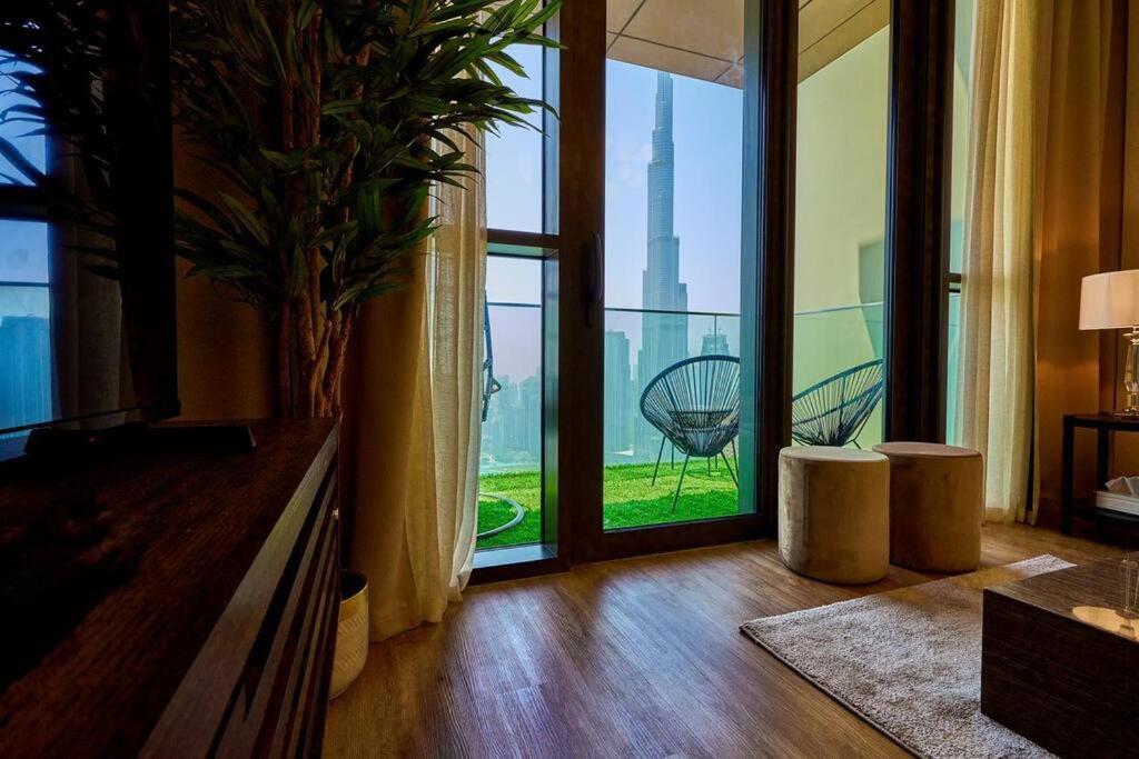 Magnificent 3Br With Full Burj Khalifa & Fountain View Villa Dubái Exterior foto